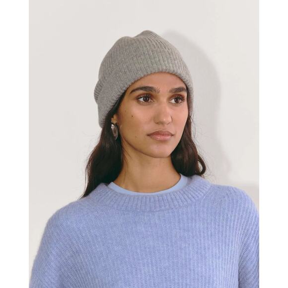 NWT Everlane Wool Beanie Hat Heathered Grey OS Adult - Picture 1 of 5